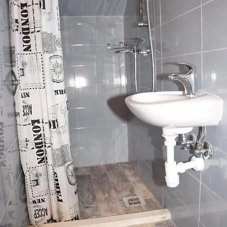 شقة Apartman Marija Kaštela